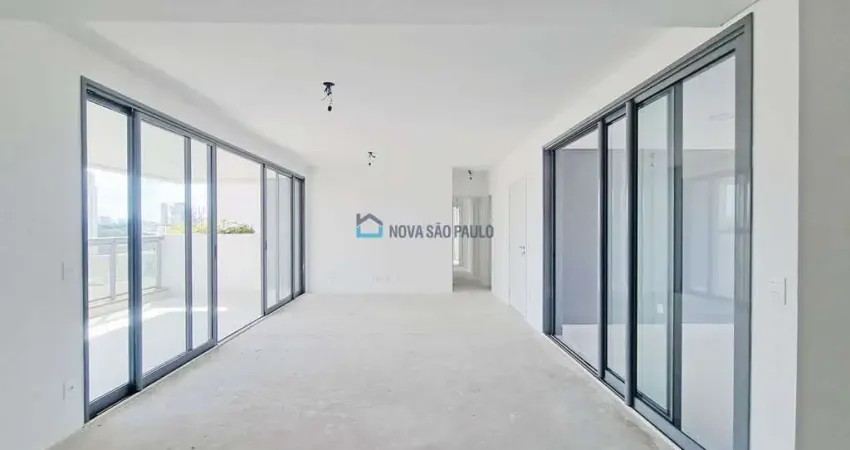 Apartamento à venda, com 165 m², 4 quartos, 2 suítes, 2 varandas, 2 vagas, no jardim vila mariana