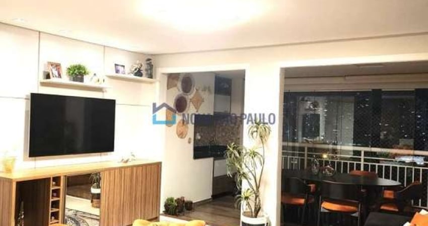 Apartamento 3 Dormitórios e 2 Vagas à Venda na Vila Gumercindo