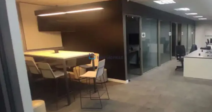 Sala comercial com 11 salas à venda na Rua Cardeal Arcoverde, --, Pinheiros, São Paulo