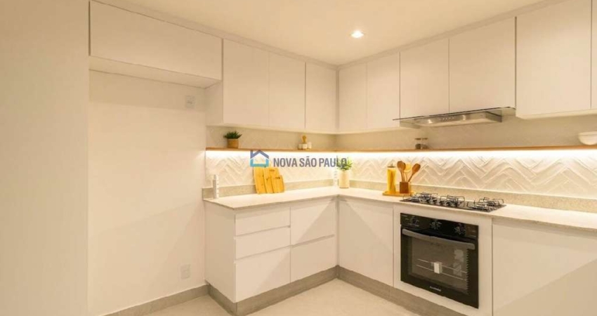 Apartamento a Venda Vila Olímpia, 2 Dormitórios com suíte e vaga.