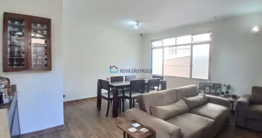 Casa 4 dormitorios, 1 suite, 4 vagas - 227m2 - Jabaquara