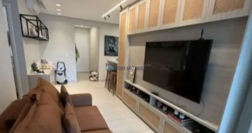 Apartamento Cerqueira César com 74m² - 1 vaga de garagem!  Próximo à Av. Paulista