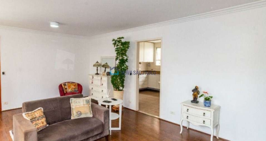 Apartamento 105m² ! Moema Pássaros! 3 dormitórios, 1 suíte! 2 vagas