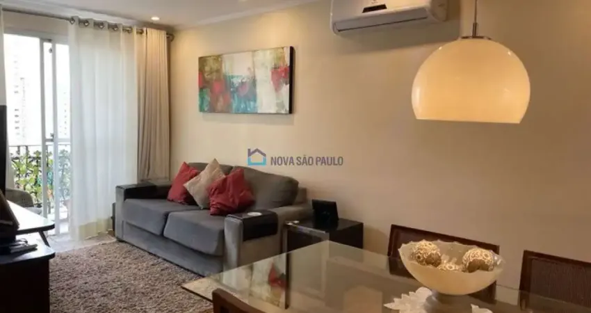 Apartamento 2 Dormitórios, 1 suíte, com 1 Vaga/ Metrô Saúde e Praça da Árvore