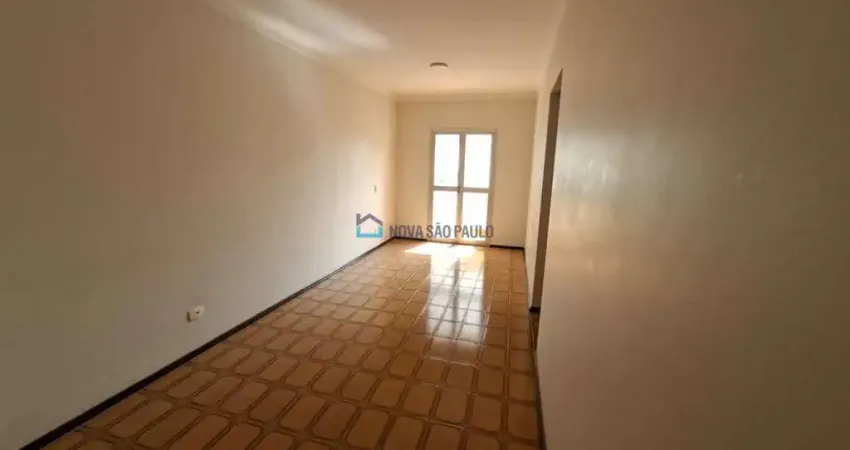 Apartamento à venda na Vila Clementino com 3 quartos e 1 vaga de garagem.