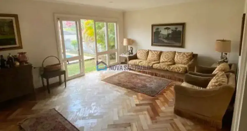Casa com 6 quartos à venda na Rua General Euclides Figueiredo, --, Morumbi, São Paulo