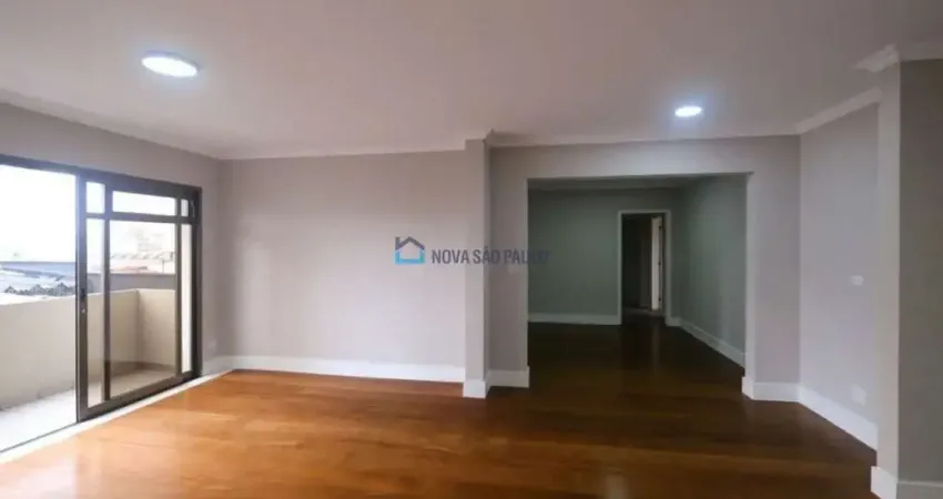 Apartamento de 158m² com 3 quartos, do lado do Museu Do Ipiranga