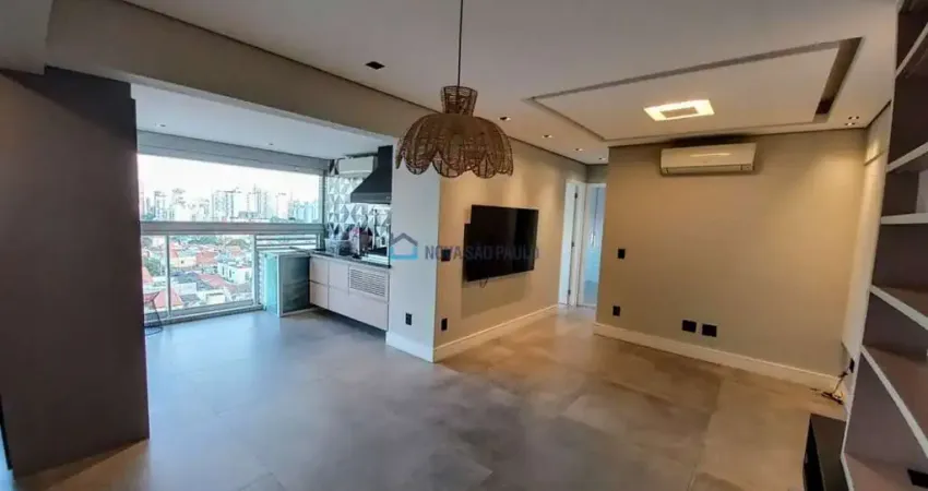 Apartamento 2 dormitórios, suíte, 2 vagas - Jardim da Glória