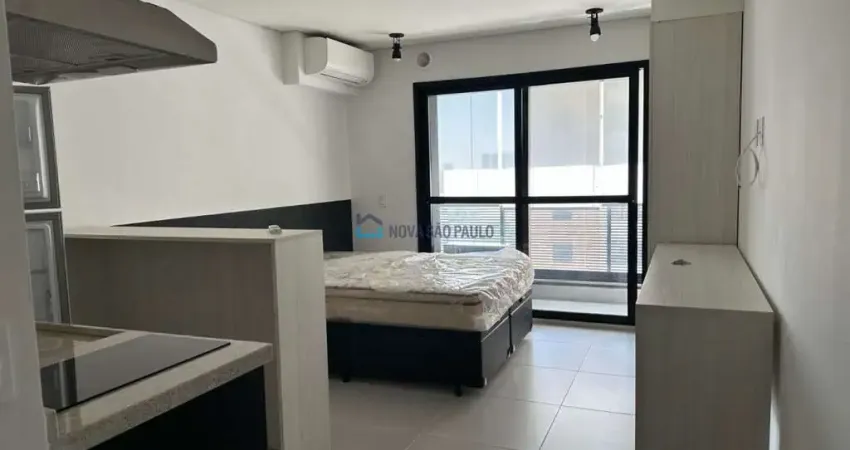 Studio NR à venda na Vila Mariana com 30m² de área útil.