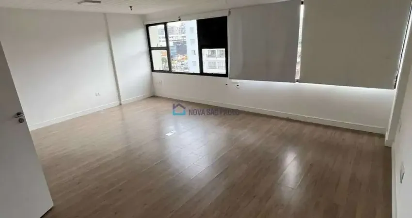 Sala comercial com 4 salas à venda na Avenida Bem-te-vi, --, Moema, São Paulo