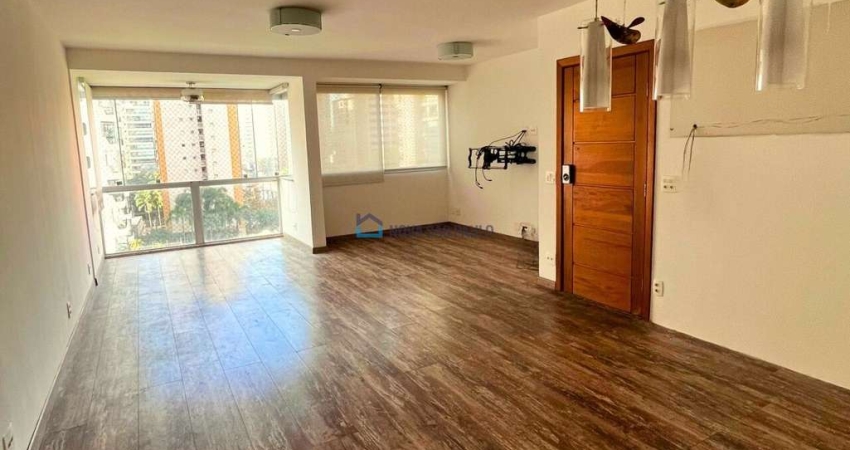 Apartamento a venda em  Moema . 4 dormitório (1 suíte) . 4 banheiros . 2 vagas