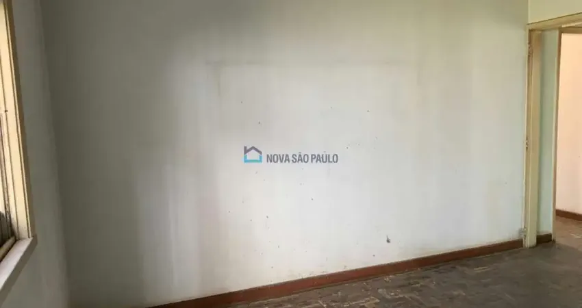 Casa Térrea - 500 m² - Rua Castilho - Moema.