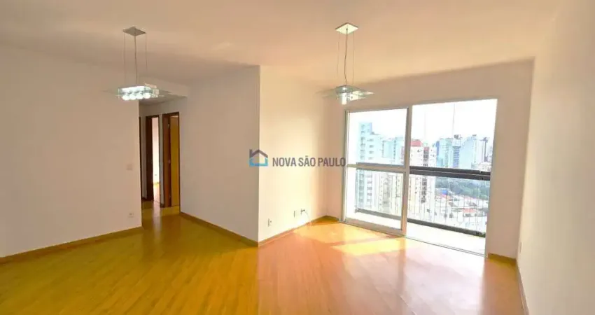 Apartamento com 3 dormitorios, 1 suite e 2 vagas, ao lado do Metrô Conceição.