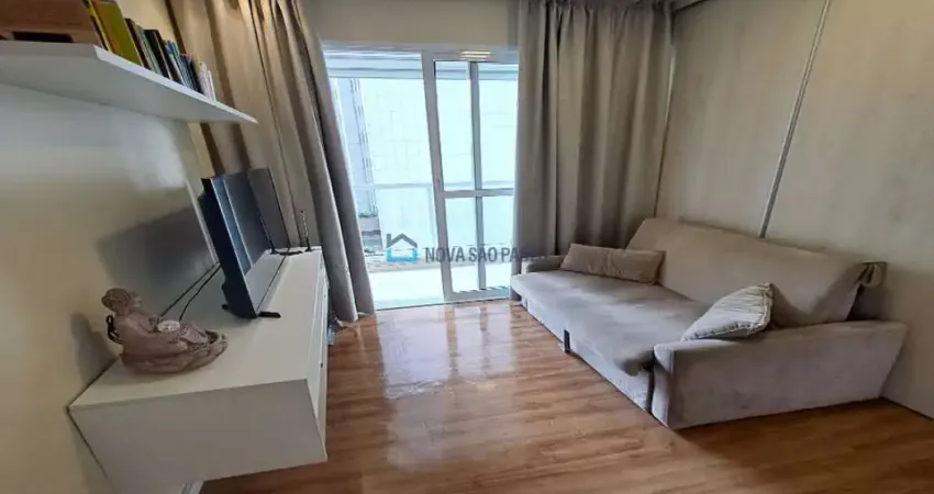 Apartamento com 1 Quarto e 1 banheiro à Venda, 32 m² - Centro