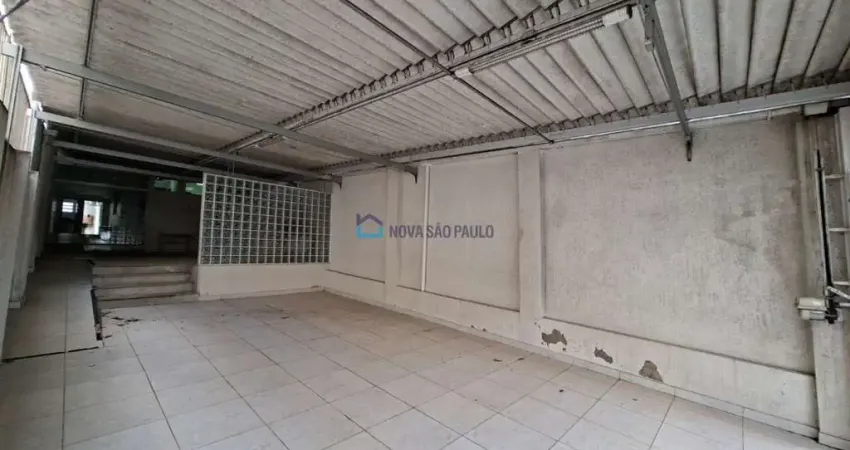 Casa térrea com 4 quartos na Saúde