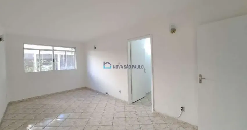 Apartamento à venda na Vila Gumercindo com 3 dormitórios