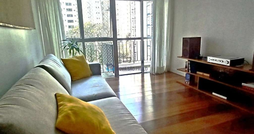 Venda. Moema. Apartamento com 170m². 4 dormitórios, 1 suíte. 2 vagas.