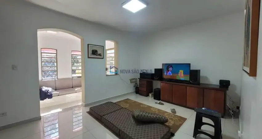 Sobrado Comercial - 15 minutos andando metrô Santa Cruz.