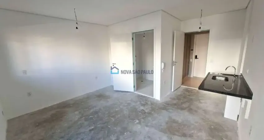 Apartamento Compacto a Venda, Metrô Saude