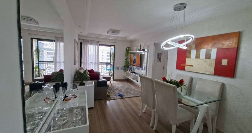 Apartamento à venda na Saúde com 2 dormitórios e 1 vaga de garagem.