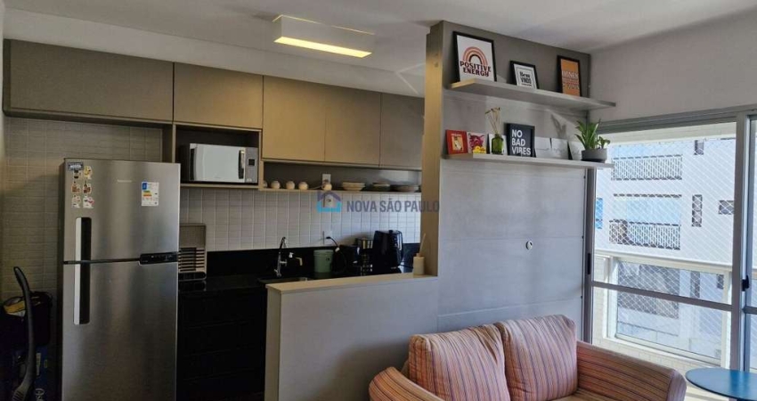 Vendo Apartamento totalmente mobiliado no bairro saúde 35 m² 1 vaga