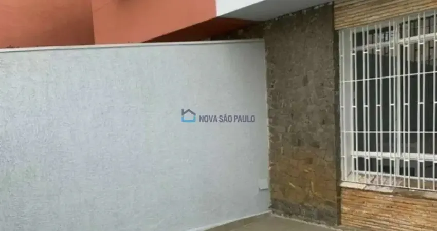 Sobrado com 160m² na vila cordeiro, 02 dormitórios sendo 01 suite e edícula.