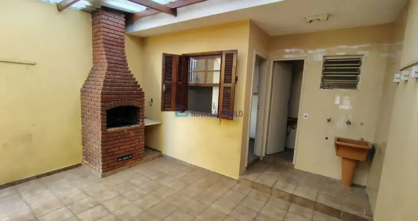 Sobrado 3 quartos com 1 suíte e 2 vagas com edícula e churrasqueira