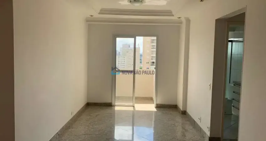 Apartamento à venda na Saúde com 1 quarto e 1 vaga de garagem.
