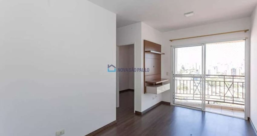 Apartamento 2 dormitórios próximo ao metrô Santos Imigrantes!
