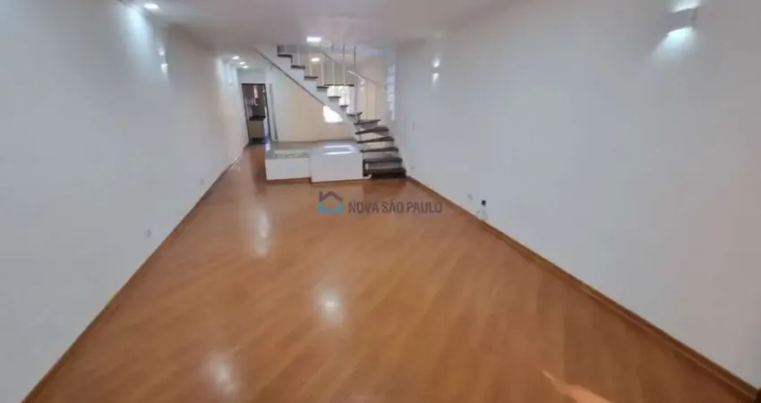Sobrado 217m², vago, 4 pisos, piscina, cômodos grandes! prox. metrôs vila mariana/imigrantes
