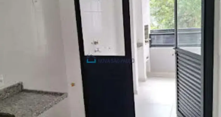 Apartamento à venda Ipiranga, 3 dormitórios, 3 suítes, 2 vagas com depósito
