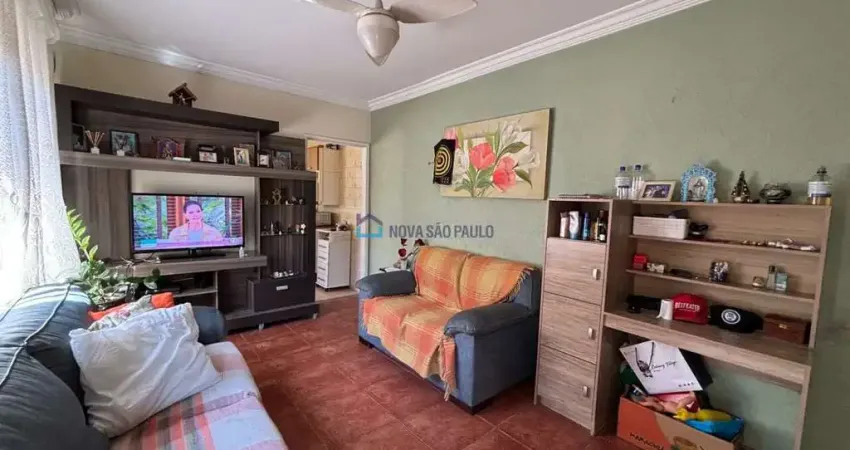 Casa térrea Vila Moraes 2 dormitórios 1 vaga e edícula para renda