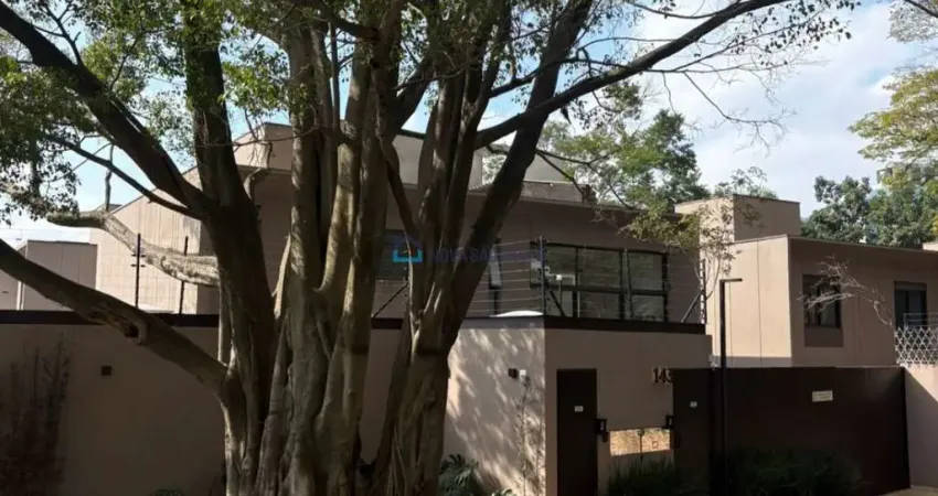 Residência de 510m² em condomínio fechado no villaggio cidade jardim