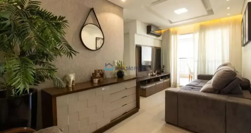 Apartamento com 2 dormitórios e 2 vagas de garagem no ipiranga