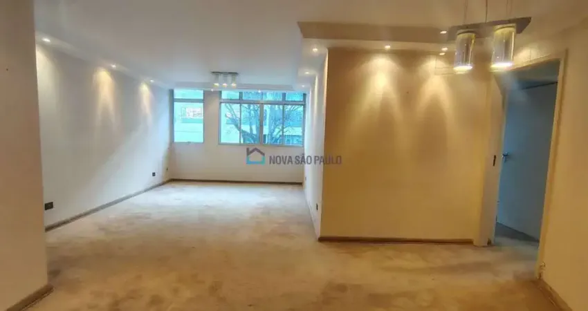Apartamento com 3 quartos à venda na Rua Maestro Cardim, --, Liberdade, São Paulo