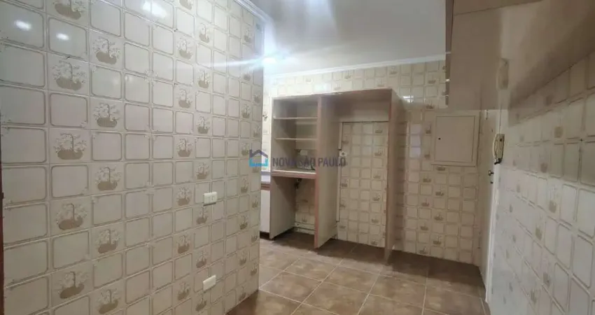 Apartamento com 3 quartos à venda na Rua Maestro Cardim, --, Liberdade, São Paulo