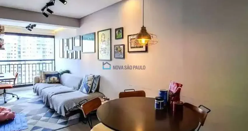 Apartamento mobiliado 2 dormitórios e 1 vaga à venda no ipiranga.