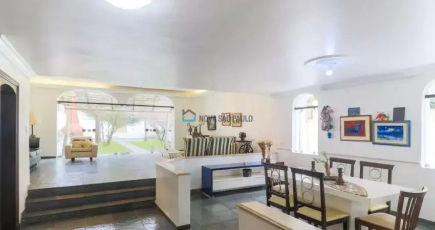 Casa alto padrão 365m² com 04 suítes e 04 vagas no alto da boa vista