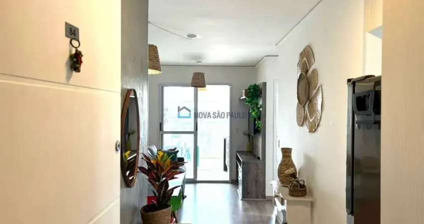 Apartamento mobiliado 2 dormitórios e 1 vaga àq venda no ipiranga