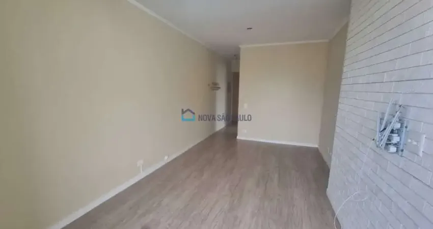 Apartamento à venda na praça da árvore - 5 minutos do metrô, suíte e lazer completo