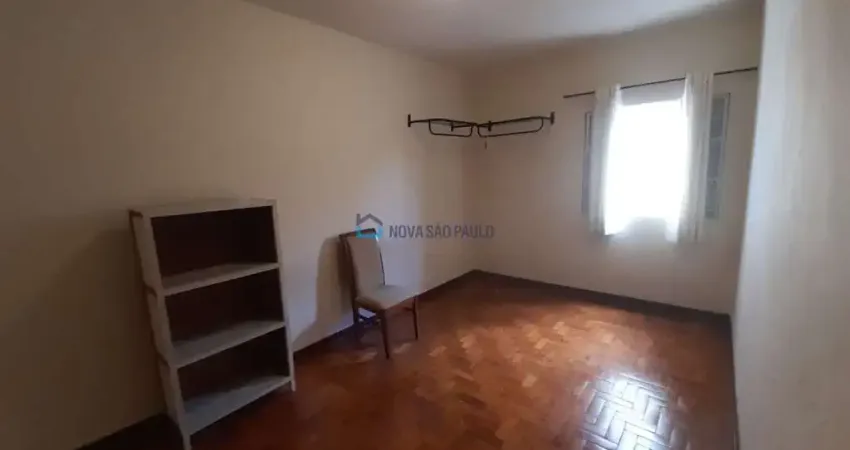 Apartamento à venda, 2 quartos, sala, cozinha,quintal, 1 vaga garagem, mirandópolis, saúde