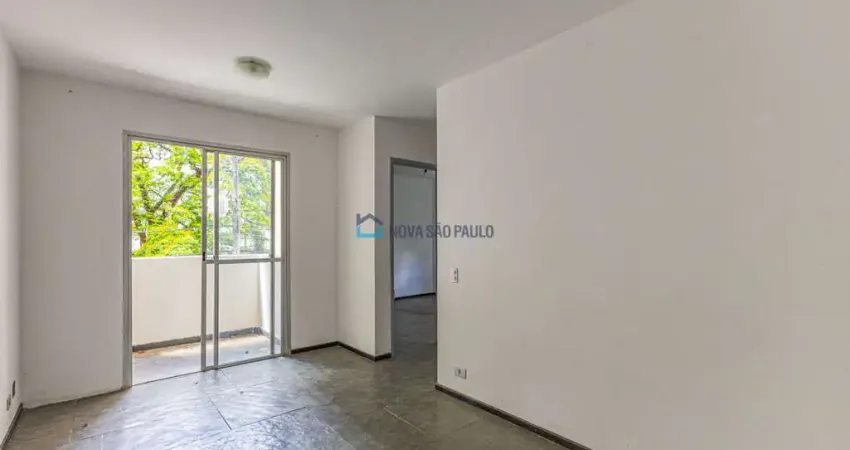 Venda apartamento moema pássaros - 2 quartos - 1 vaga - varanda