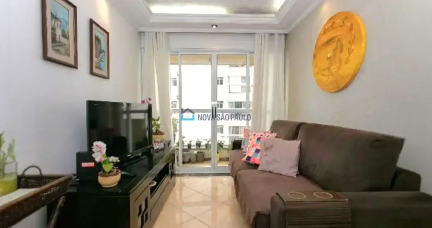 Lindo apartamento com 2 quartos e 1 suíte, 1 vaga perto do metrô carrão no tatuapé!