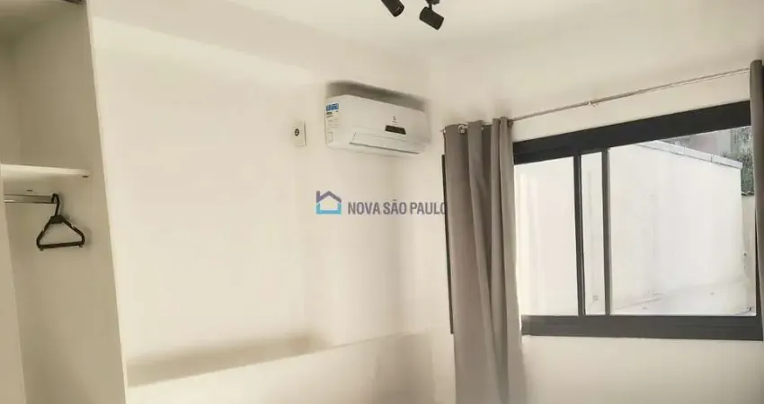 Loft com 1 quarto à venda na Avenida das Carinas, --, Moema, São Paulo