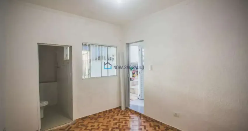 Casa com 6 quartos à venda na Rua Nelo Viviani, --, Saúde, São Paulo