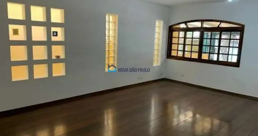 Casa com 3 quartos à venda na Rua Emboabas, --, Brooklin Paulista, São Paulo