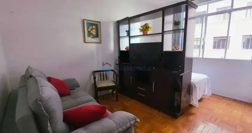 Loft com 1 quarto à venda na Rua Almeida Torres, --, Aclimação, São Paulo