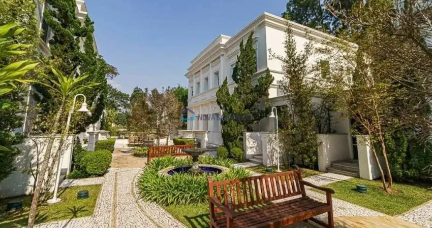 Casa à venda em condomínio fechado na chácara monte alegre com 4 suítes e 5 vagas |