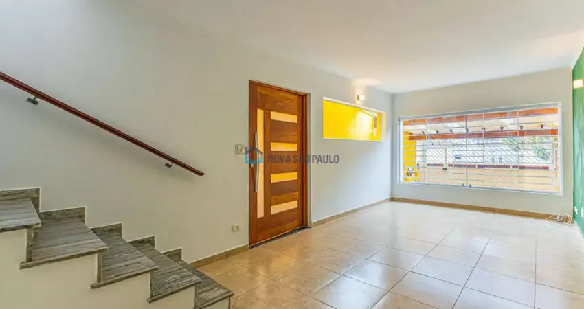 Casa com 3 quartos à venda na Rua Ângelo Mendes de Almeida, --, Jardim Aeroporto, São Paulo