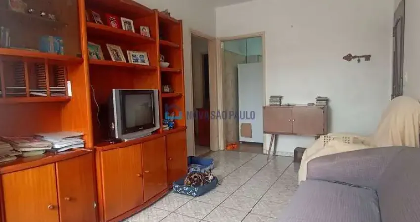 Casa para vender com 5 dormitorios e 5 banheiros com vagas no bairro da vila clara.